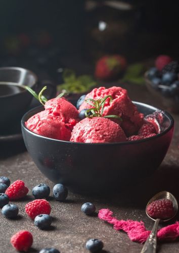 Berry ice creams