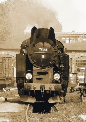 Locomotive TKt48